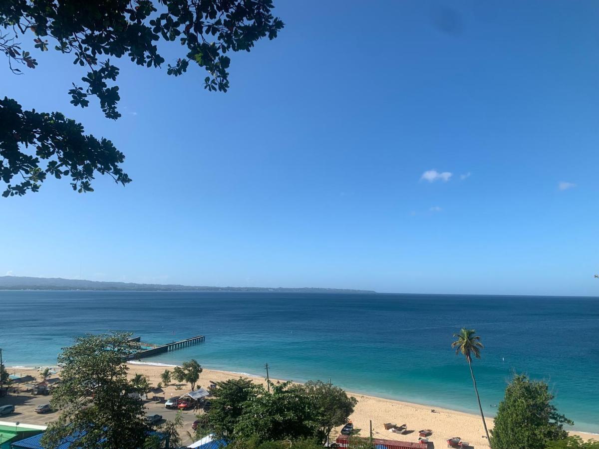 Aguadilla Sunrise Apt With Ac Wifi 8 Minute Walk From Crashboat Beach Esterno foto